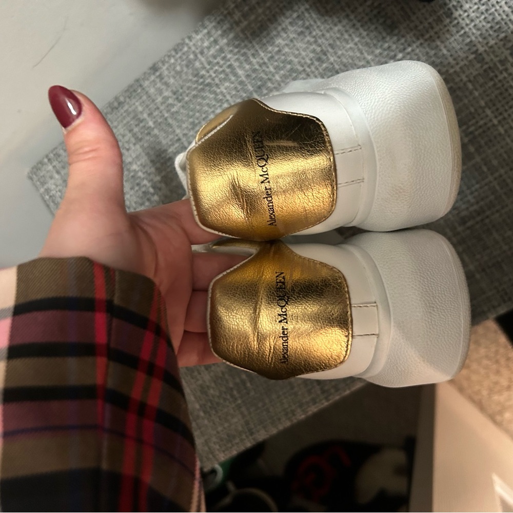 Alexander McQueen sneakers - Picture 7 of 7